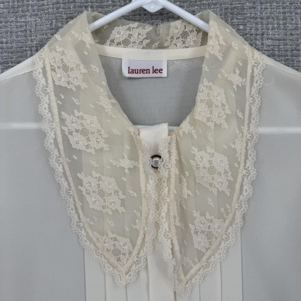 Coquette Lauren Lee Blouse Womens L White Sheer Chiffon Lace Collar Pearl Button